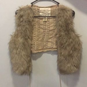 Fur vest